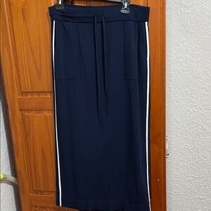 Navy Blue Skirt with White Stripes sz xxl with pockets